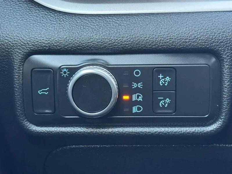 2021 Ford Explorer 6th Gen - Image 8 of 12