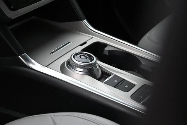 2021 Ford Explorer 6th Gen - Image 12 of 21
