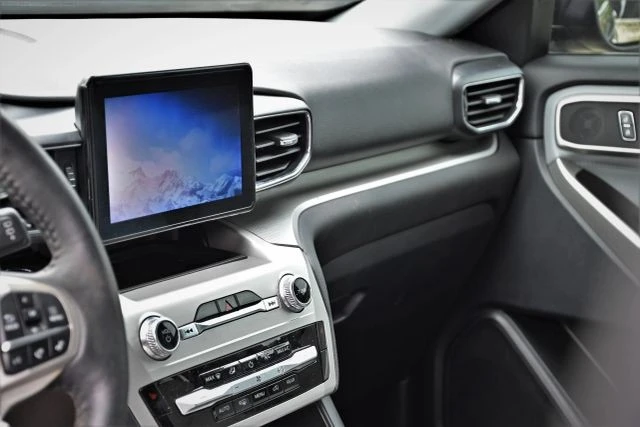 2021 Ford Explorer 6th Gen - Image 11 of 21