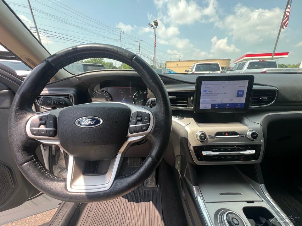2021 Ford Explorer 6th Gen - Image 19 of 21