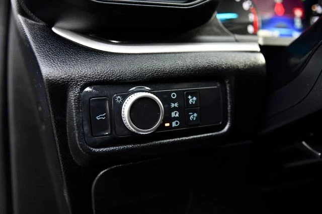 2021 Ford Explorer 6th Gen - Image 9 of 21