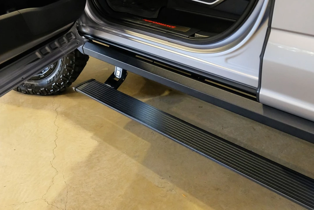 2021 Ford F-150 Raptor 14th Gen - Image 8 of 12