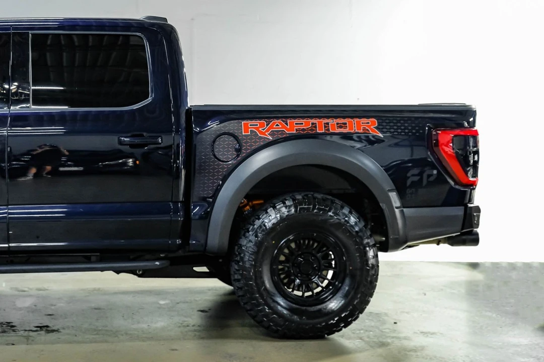 2021 Ford F-150 Raptor 14th Gen - Image 19 of 31