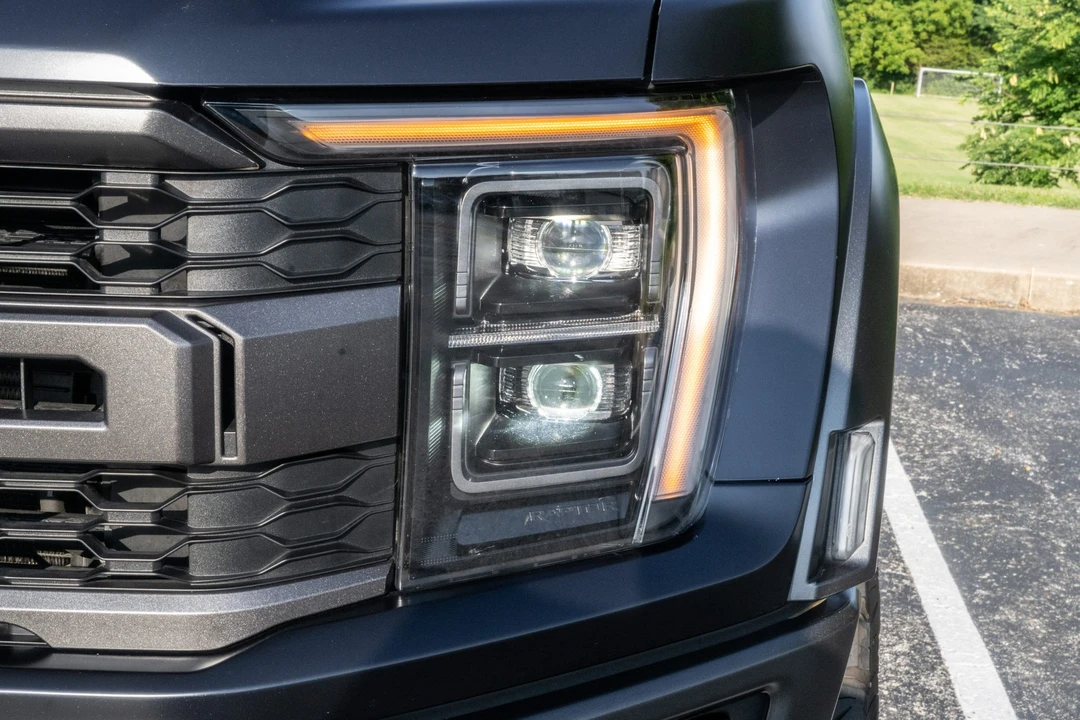 2021 Ford F-150 Raptor 14th Gen - Image 17 of 31