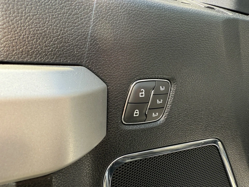 2021 Ford Super Duty 4th Gen - Image 15 of 21
