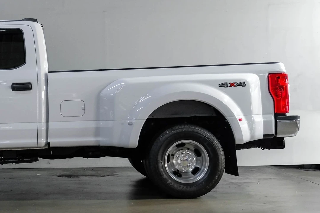 2021 Ford Super Duty 4th Gen - Image 18 of 21