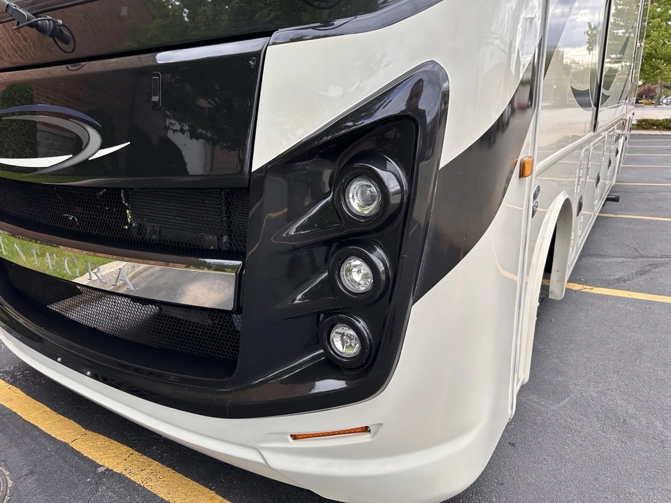 2021 Ford F-Series - Image 4 of 31