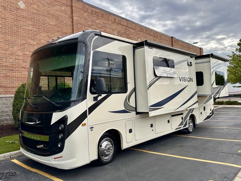 2021 Ford F-Series - Image 15 of 31