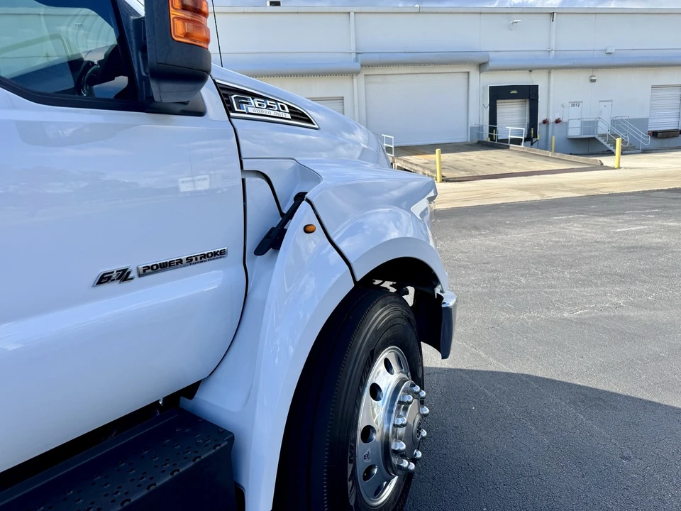 2021 Ford Super Duty 4th Gen - Image 15 of 21