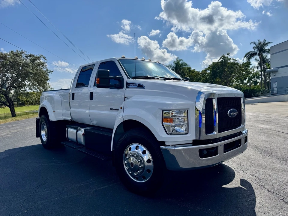 2021 Ford Super Duty 4th Gen - Image 3 of 21