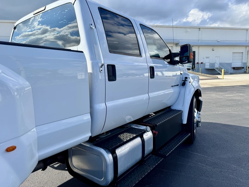 2021 Ford Super Duty 4th Gen - Image 14 of 21