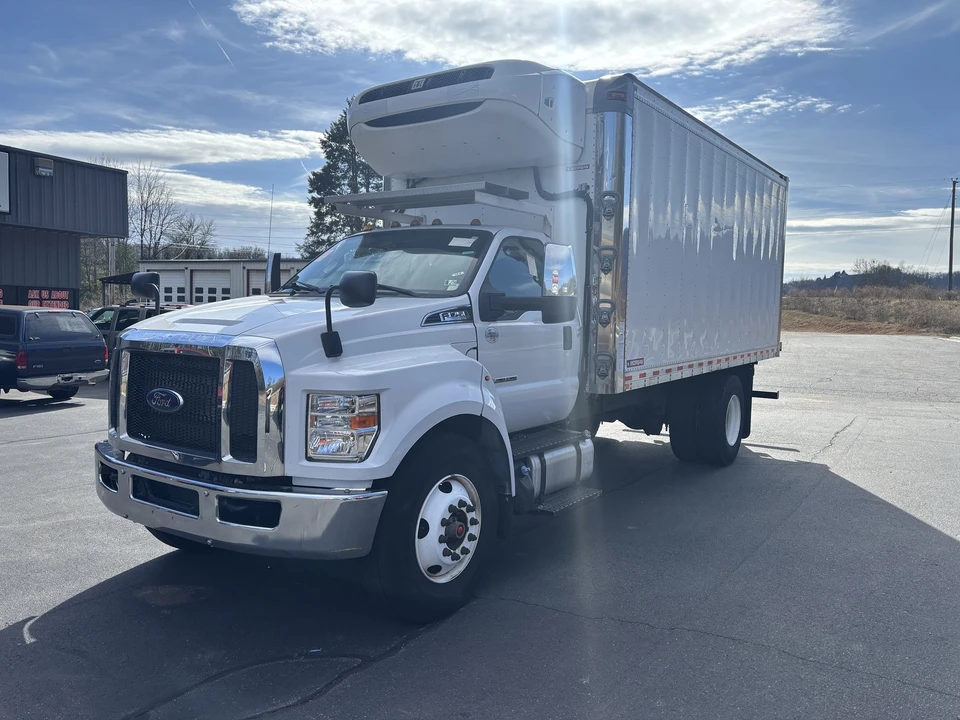 2021 Ford F-Series - Image 2 of 12