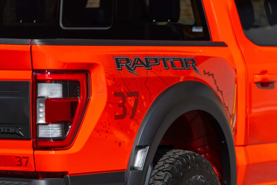 2021 Ford F-150 Raptor 14th Gen - Image 9 of 22