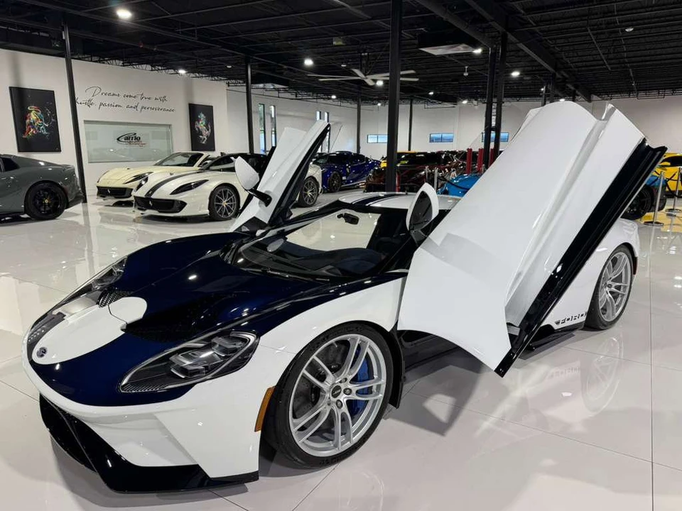 2021 Ford GT 2nd Gen - Image 11 of 12