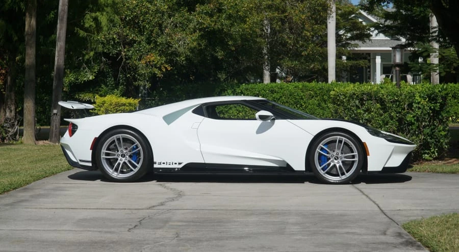2021 Ford GT 2nd Gen - Image 2 of 31