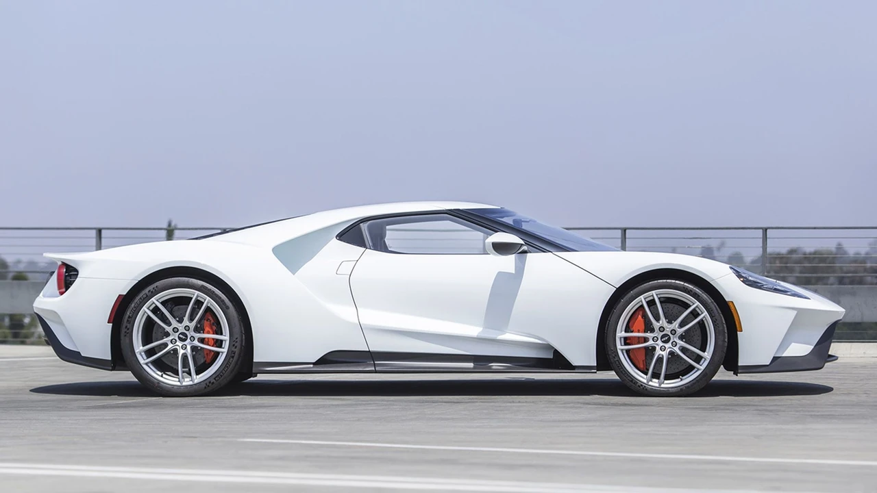 2021 Ford GT 2nd Gen - Image 5 of 31