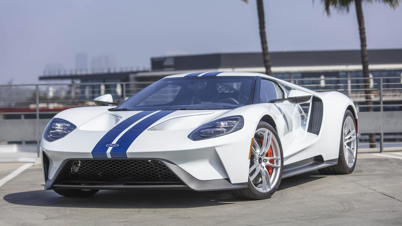 2021 Ford GT 2nd Gen - Image 13 of 31