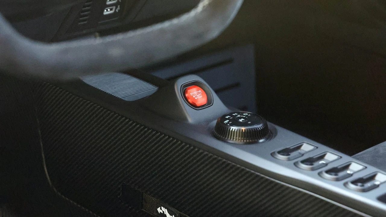 2021 Ford GT 2nd Gen - Image 12 of 31