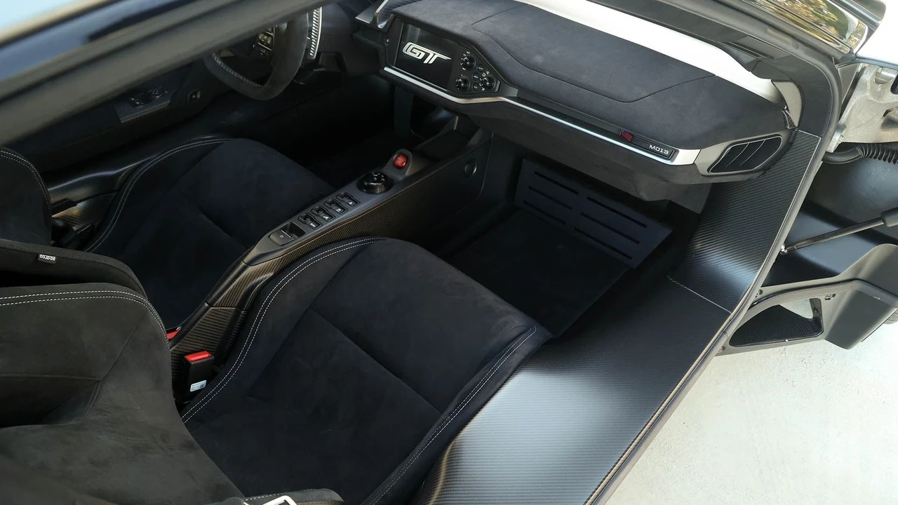 2021 Ford GT 2nd Gen - Image 11 of 31