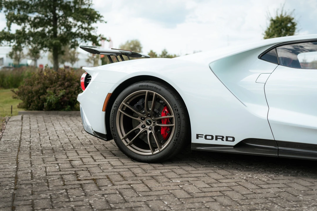 2021 Ford GT 2nd Gen - Image 17 of 31