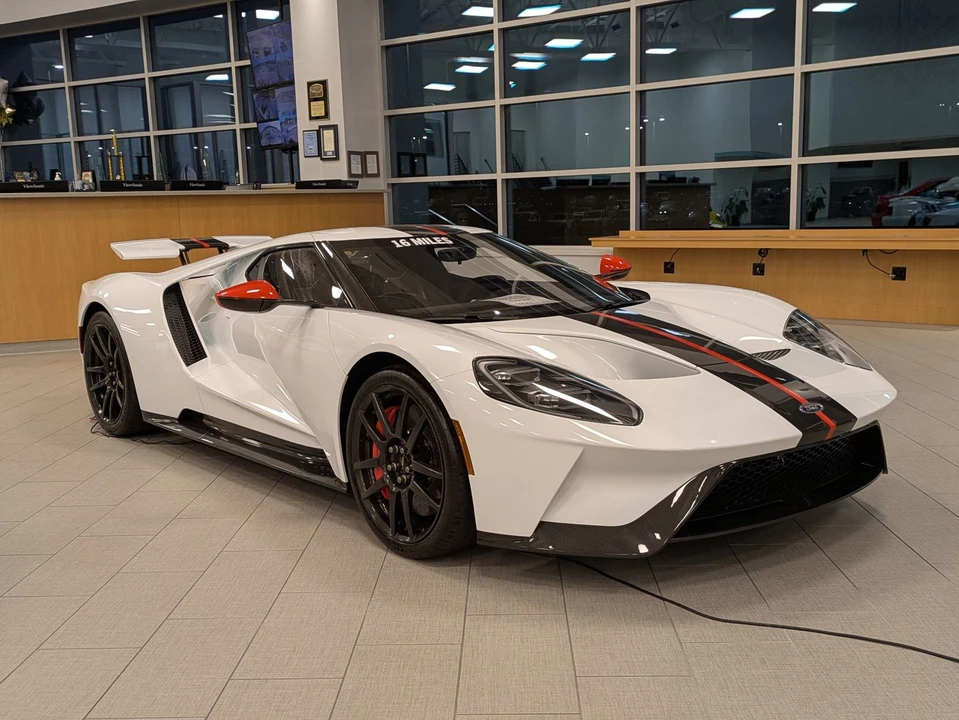 2021 Ford GT 2nd Gen - Image 2 of 21