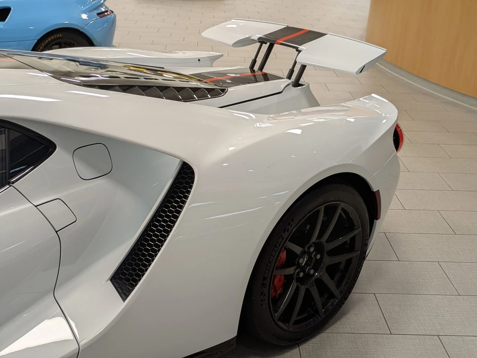 2021 Ford GT 2nd Gen - Image 16 of 21