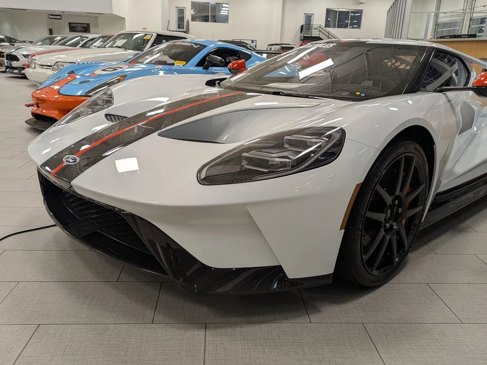2021 Ford GT 2nd Gen - Image 9 of 21