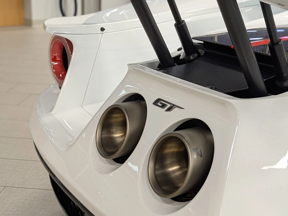 2021 Ford GT 2nd Gen - Image 11 of 12