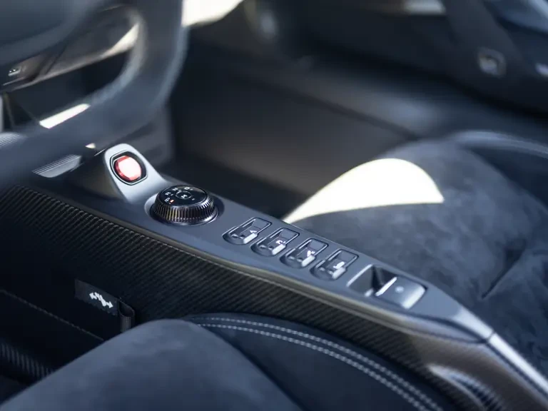 2021 Ford GT 2nd Gen - Image 21 of 31