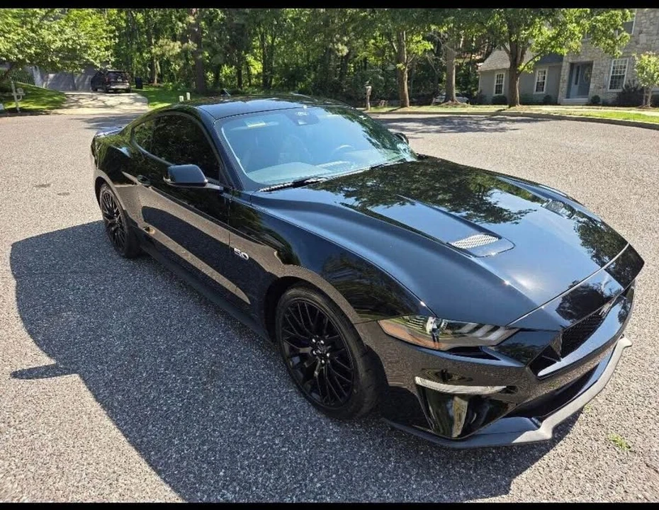 2021 Ford GT 2nd Gen - Image 2 of 12