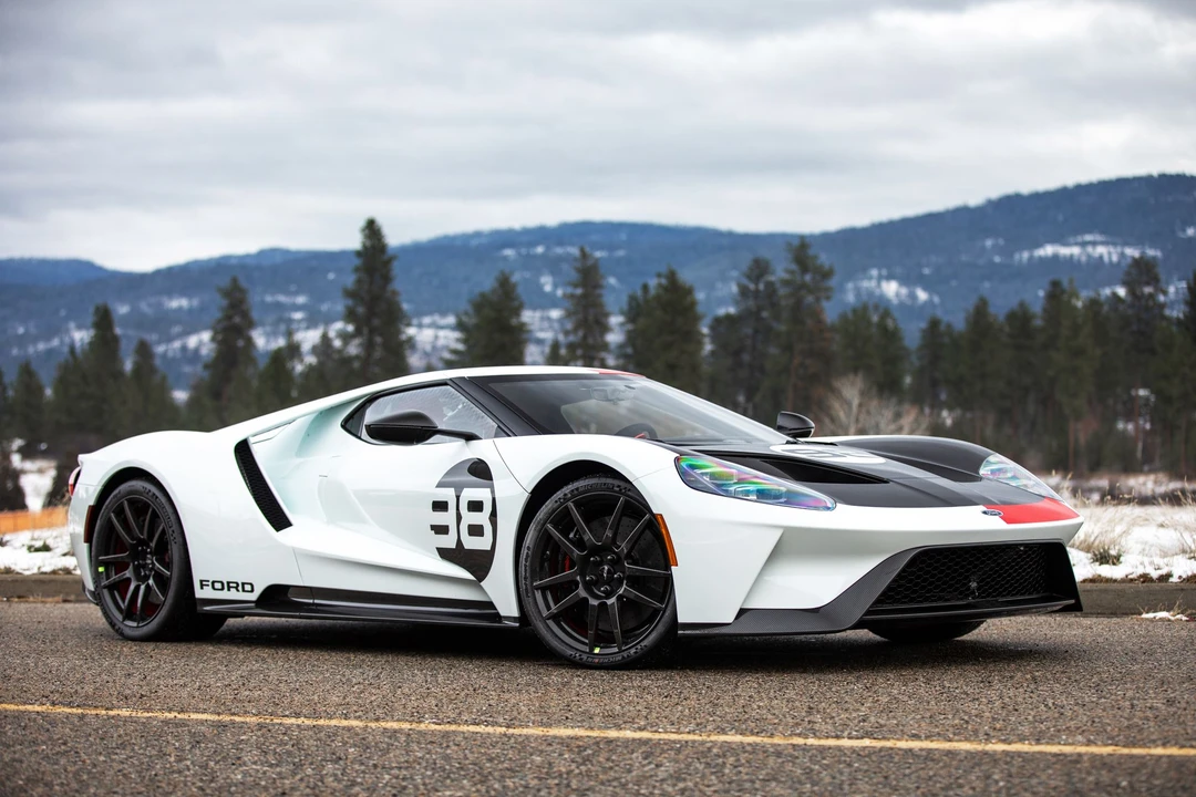 2021 Ford GT 2nd Gen - Image 2 of 31