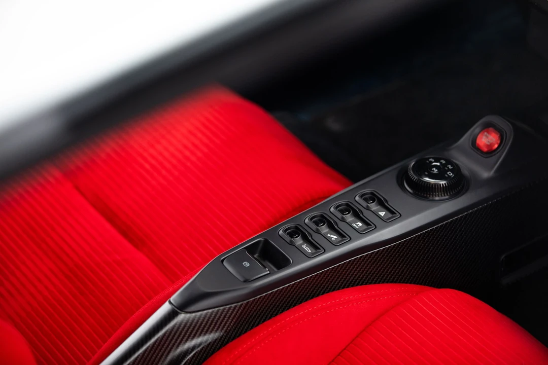 2021 Ford GT 2nd Gen - Image 12 of 31