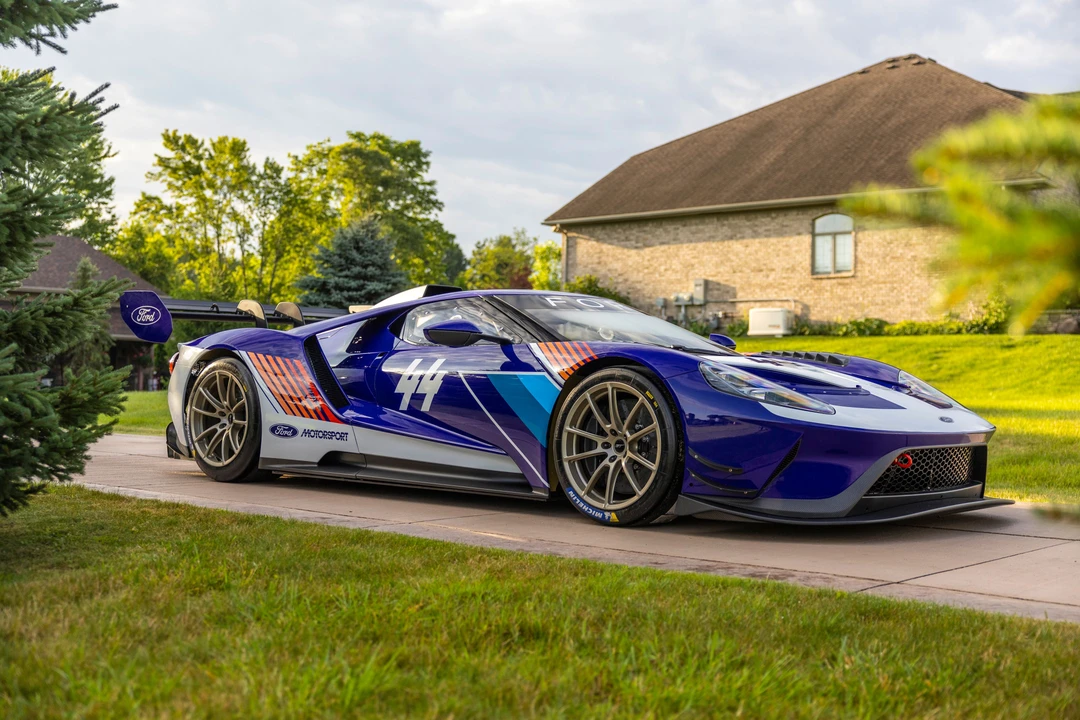 2021 Ford GT 2nd Gen - Image 2 of 31