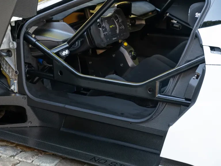 2021 Ford GT 2nd Gen - Image 24 of 31