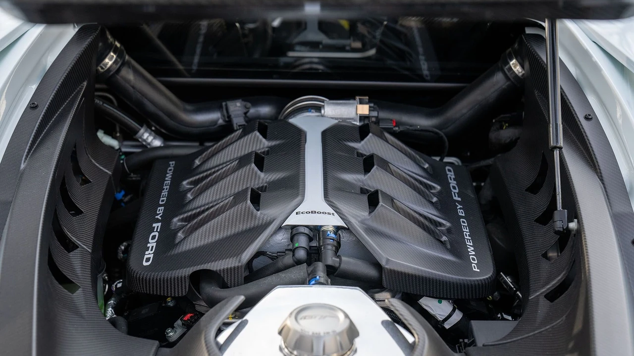 2021 Ford GT 2nd Gen - Image 13 of 31