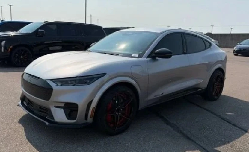 2021 Ford Mustang Mach-E - Image 2 of 7