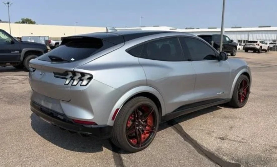 2021 Ford Mustang Mach-E - Image 4 of 7