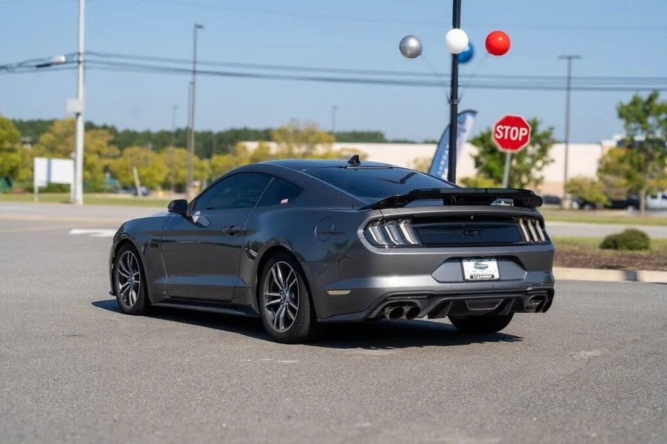 2021 Ford S550 Mustang - Image 2 of 11