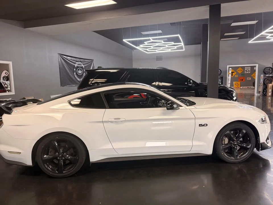 2021 Ford S550 Mustang - Image 5 of 11