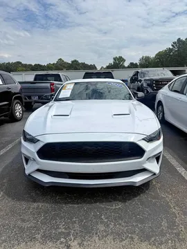 2021 Ford Mustang EcoBoost Coupe 2D