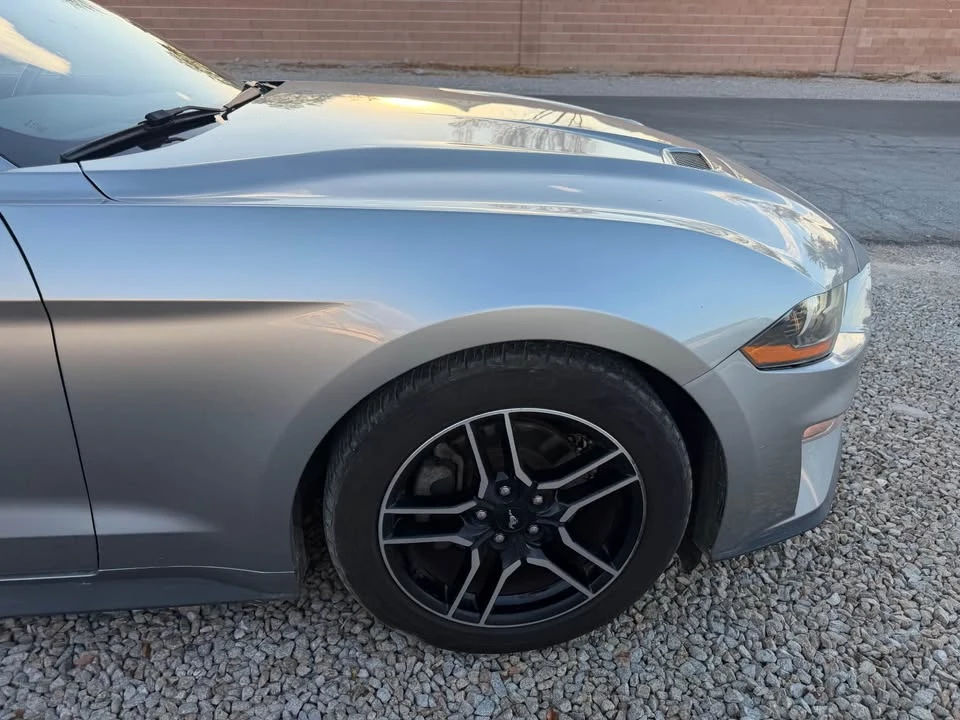 2021 Ford S550 Mustang - Image 2 of 10