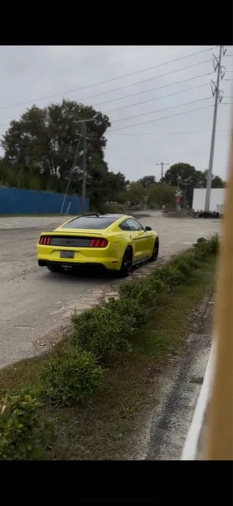 2021 Ford S550 Mustang - Image 2 of 4