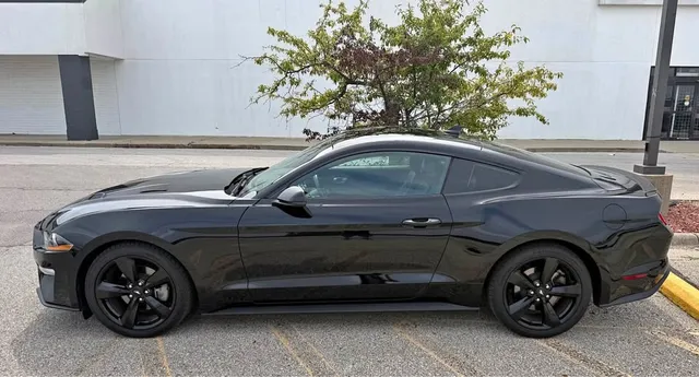 2021 Ford Mustang EcoBoost Premium Coupe 2D
