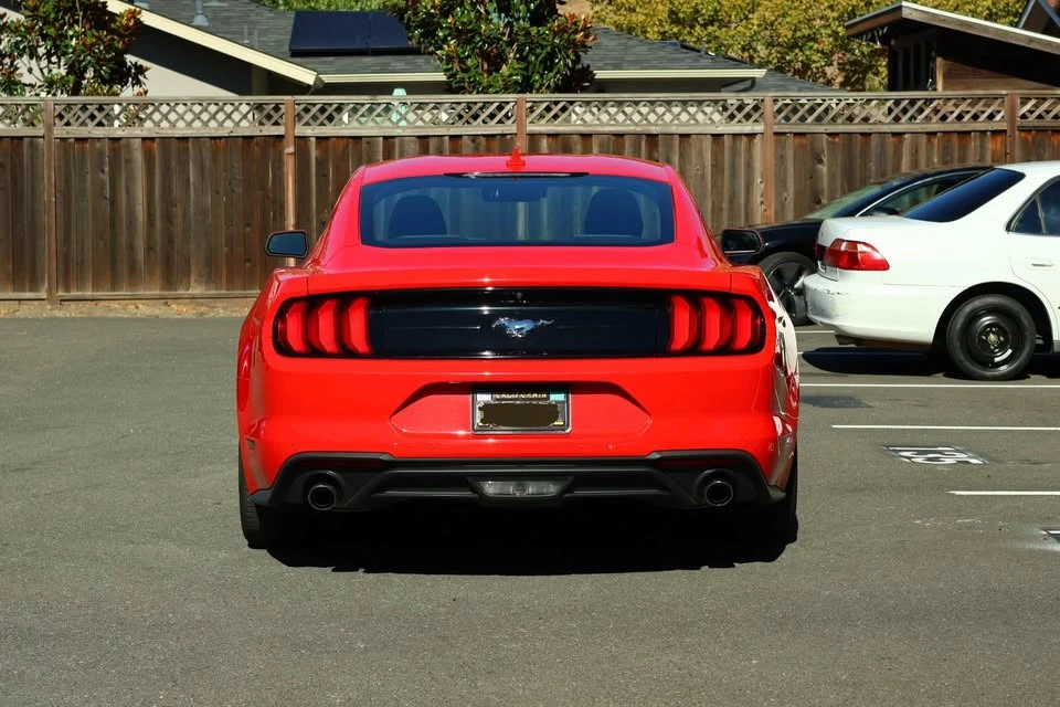 2021 Ford S550 Mustang - Image 2 of 8