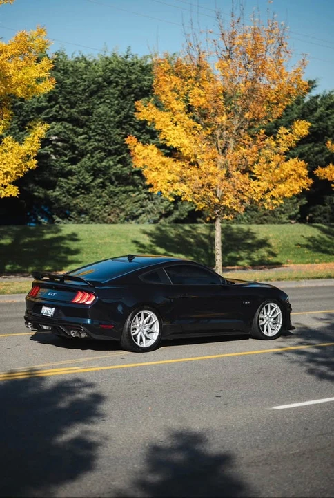 2021 Ford S550 Mustang - Image 2 of 3