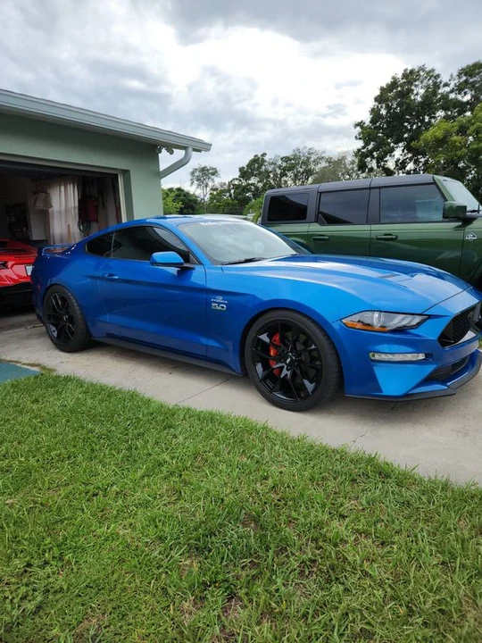 2021 Ford S550 Mustang - Image 2 of 13