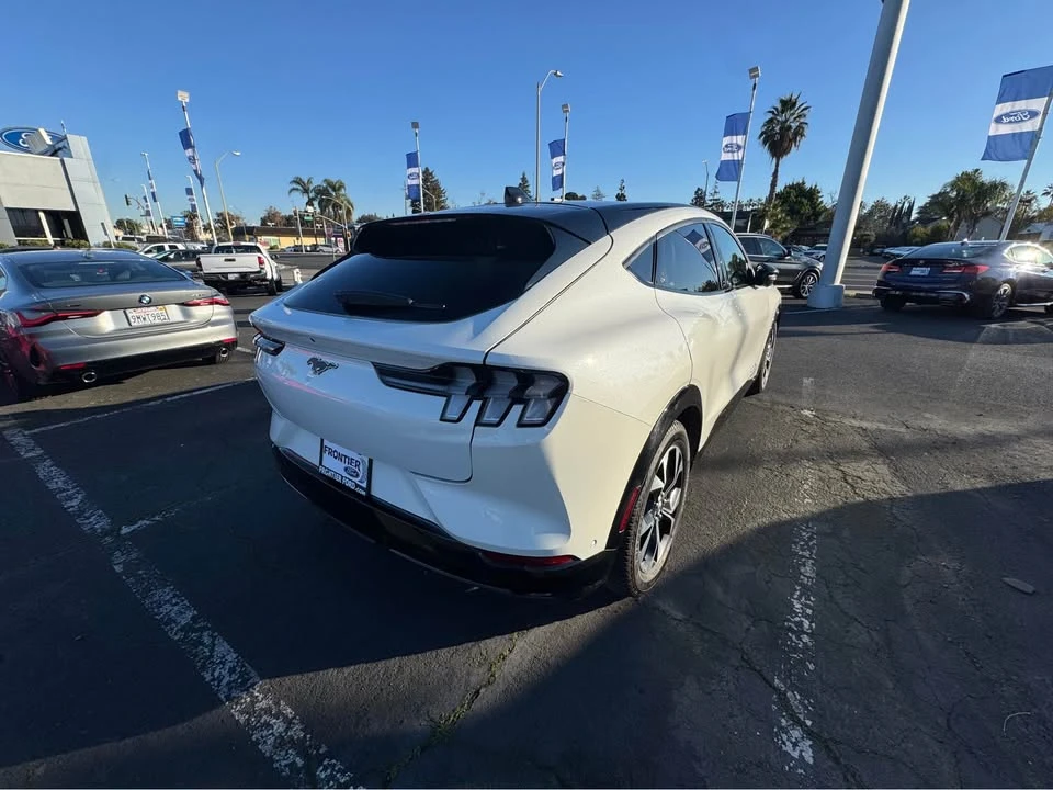 2021 Ford Mustang Mach-E - Image 5 of 14