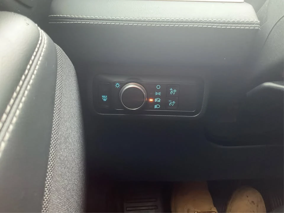 2021 Ford Mustang Mach-E - Image 14 of 20