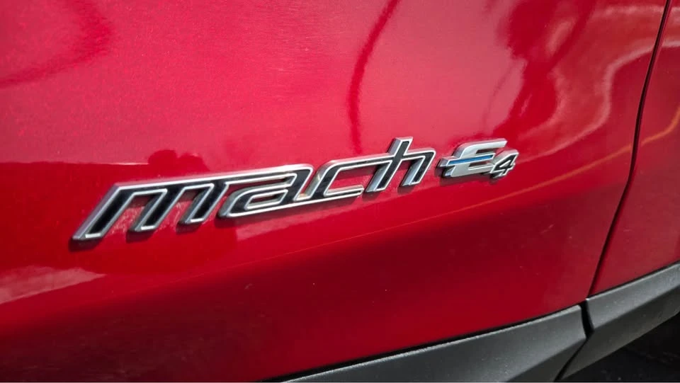 2021 Ford Mustang Mach-E - Image 9 of 16