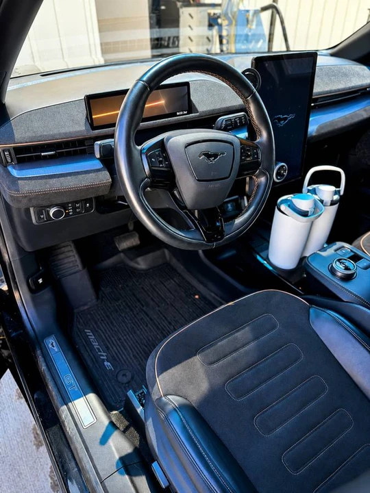 2021 Ford Mustang Mach-E - Image 8 of 17